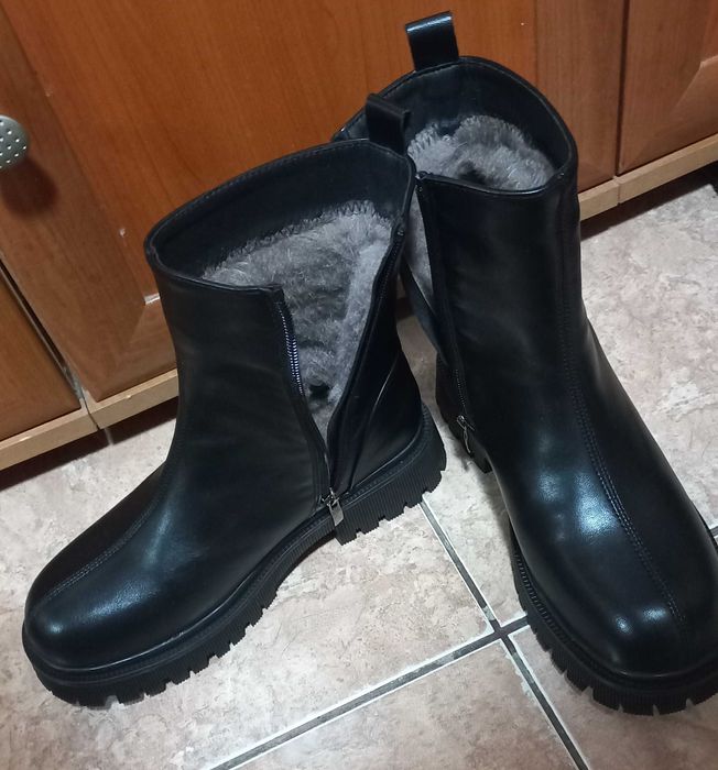 Сапоги женские зимние 37-38р новые