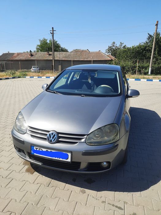 Vând golf 5 1.9tdi