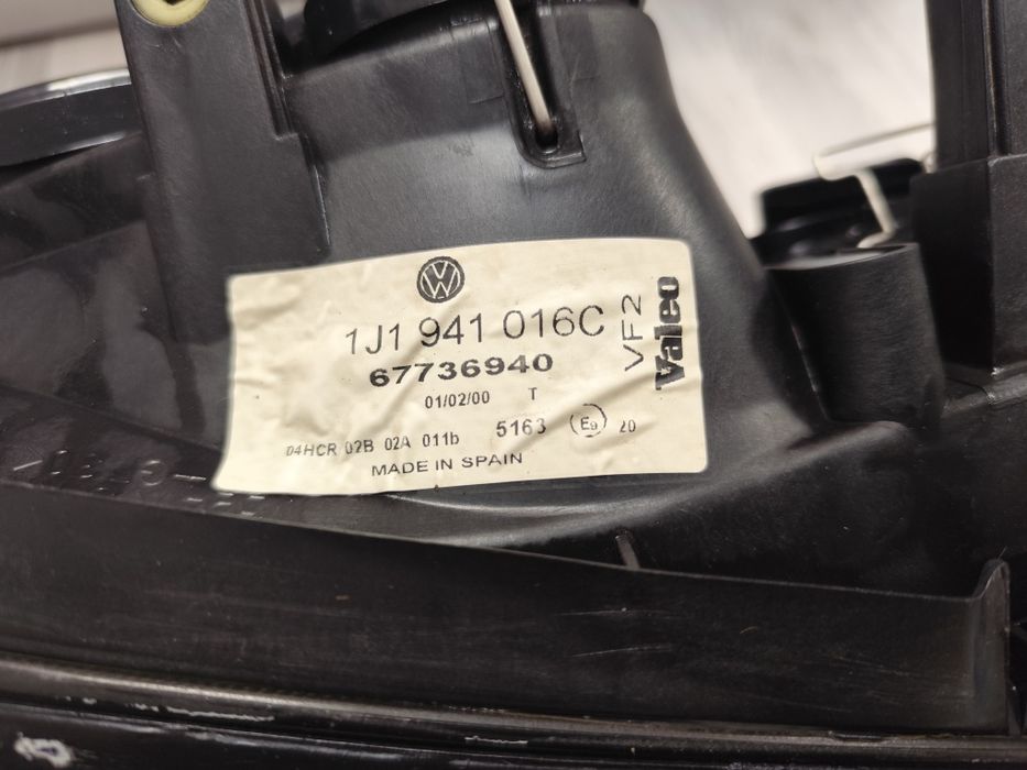 Faruri Golf 4 cu proiectoare