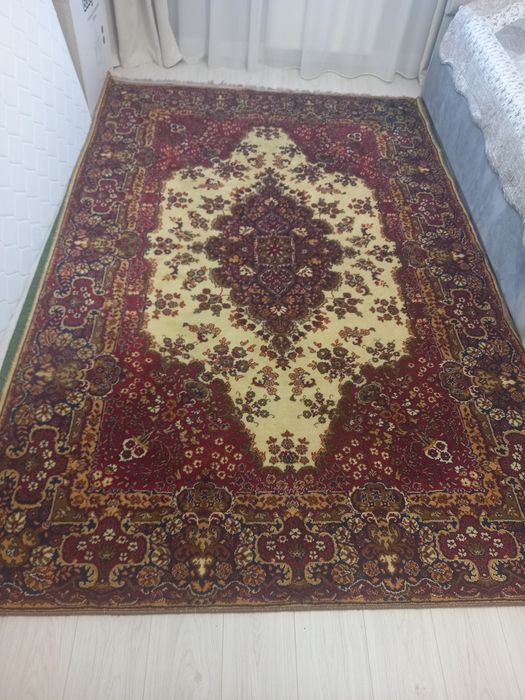 Старинный ковер 2х3 м в отличном состоянии