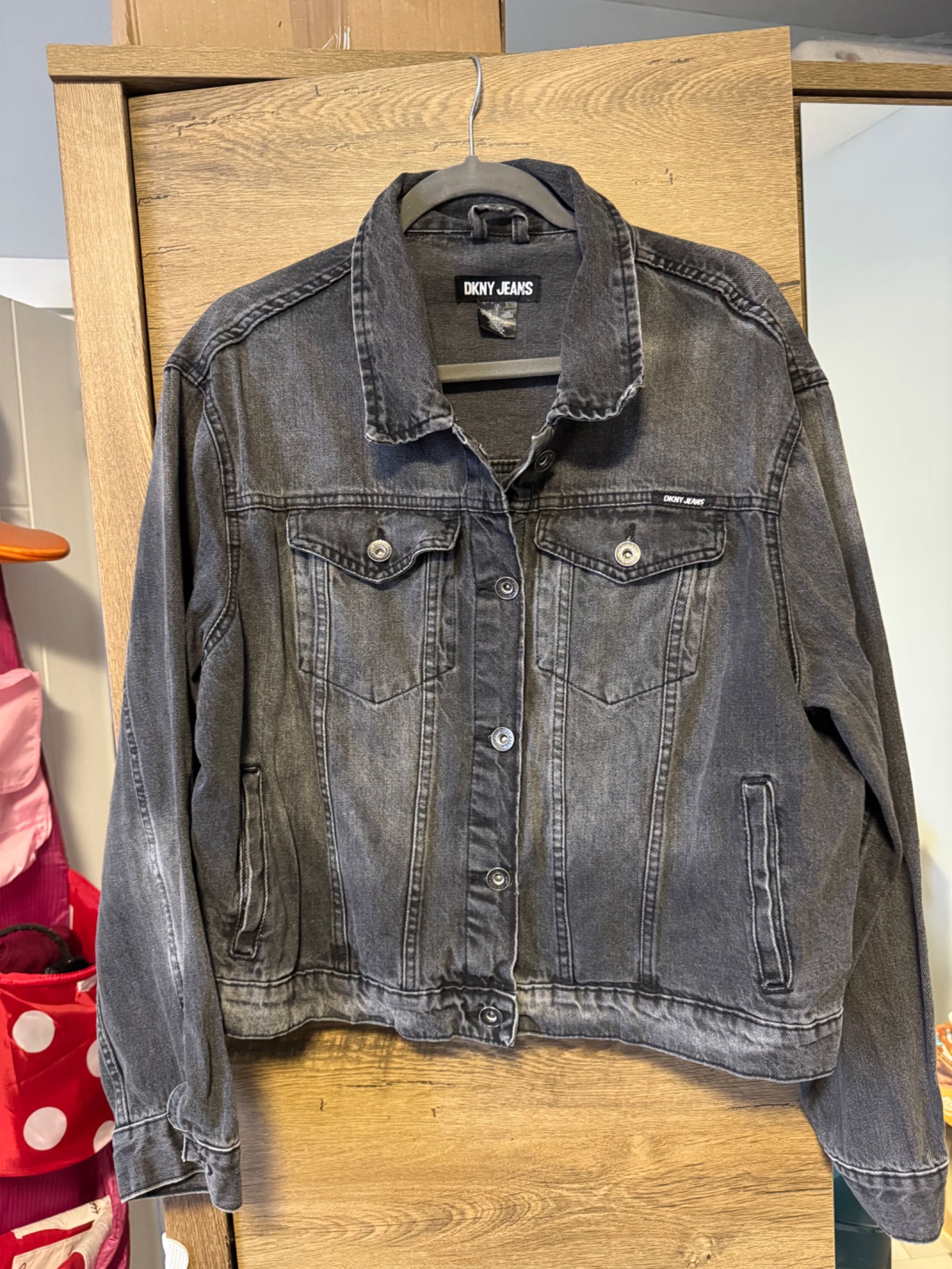 DNKY jeans яке дамско деним