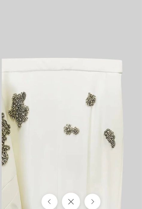 Sierra Darren costum