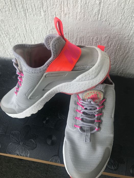 NIKE-оригинални летни маратонки