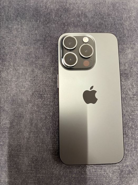 iPhone 15 Pro, Black Titanium, 128GB