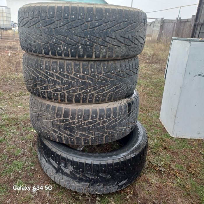 Продам зимние колеса R18