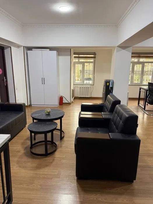 Цум ( Космонавтов метро) Офис 65м2
