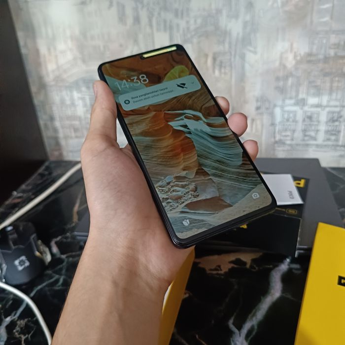 Poco x5 pro 5g телефон