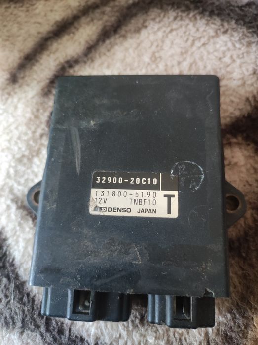 Продаю Коммутатор от Сузуки 750 к