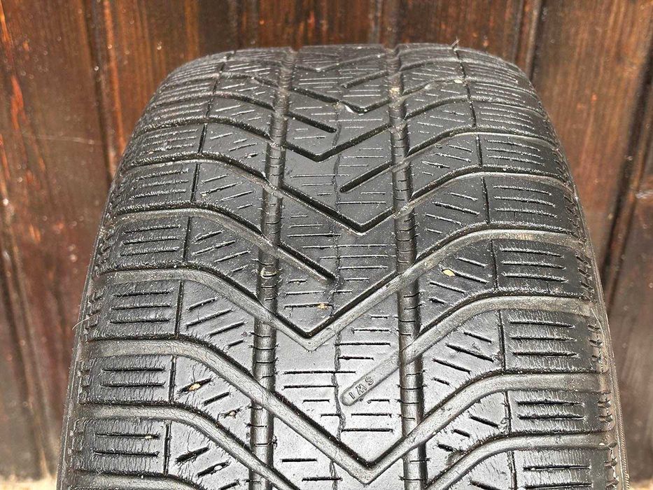 Anvelope Cauciucuri Pirelli de iarna 205/50/R16 M+S 2Buc