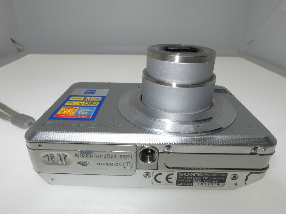 Sony Cybershot W100 компактен цифров фотоапарат ретро дигитална камера
