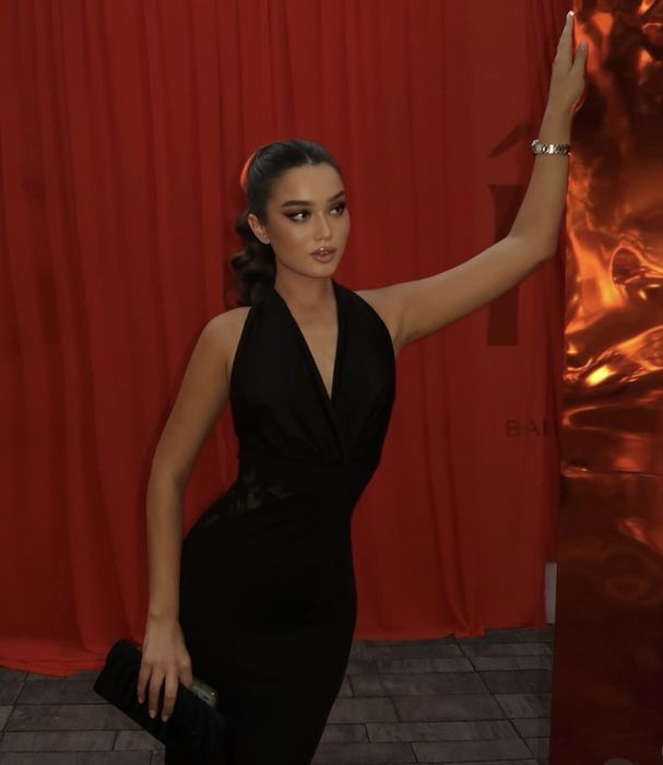 Продам вечернюю платьюшку от Shopifly