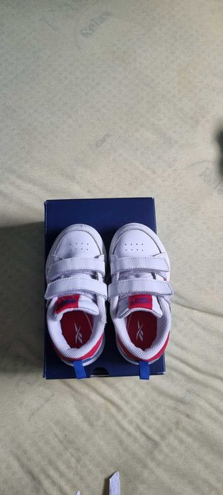 Reebok albi pentru copii nr.25