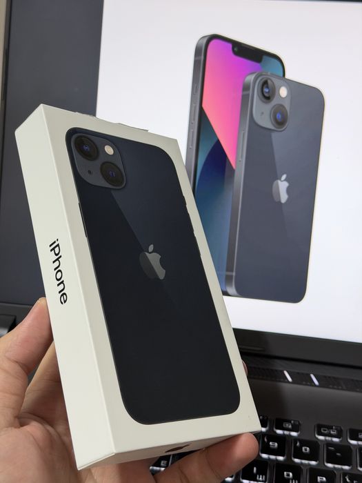 Продам iPhone 13, 256 гб.