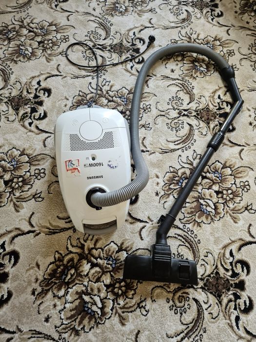 Пылесос samsung 1600w