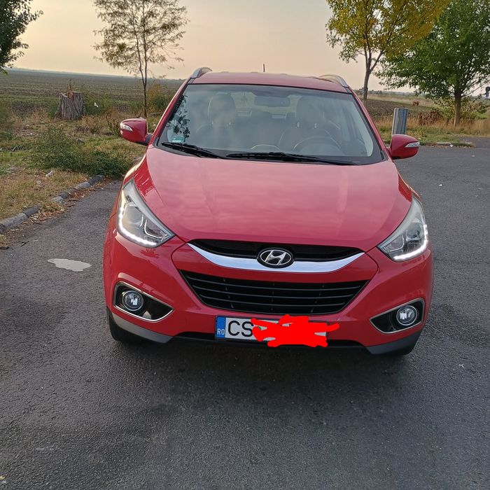 Vând Hyundai ix3.