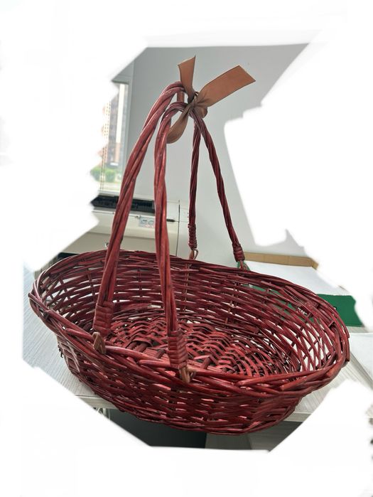 Корзинка плетеная