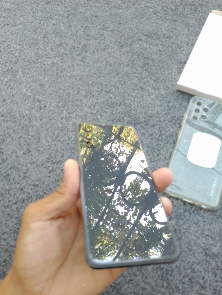 Samsung A32 sotiladi idelniy holatda