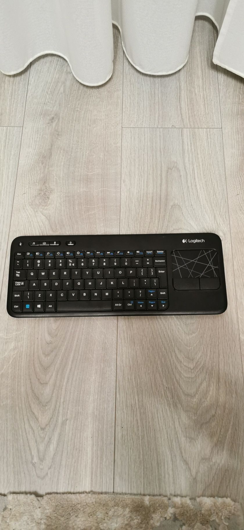 Tastatura wireless logitec k400