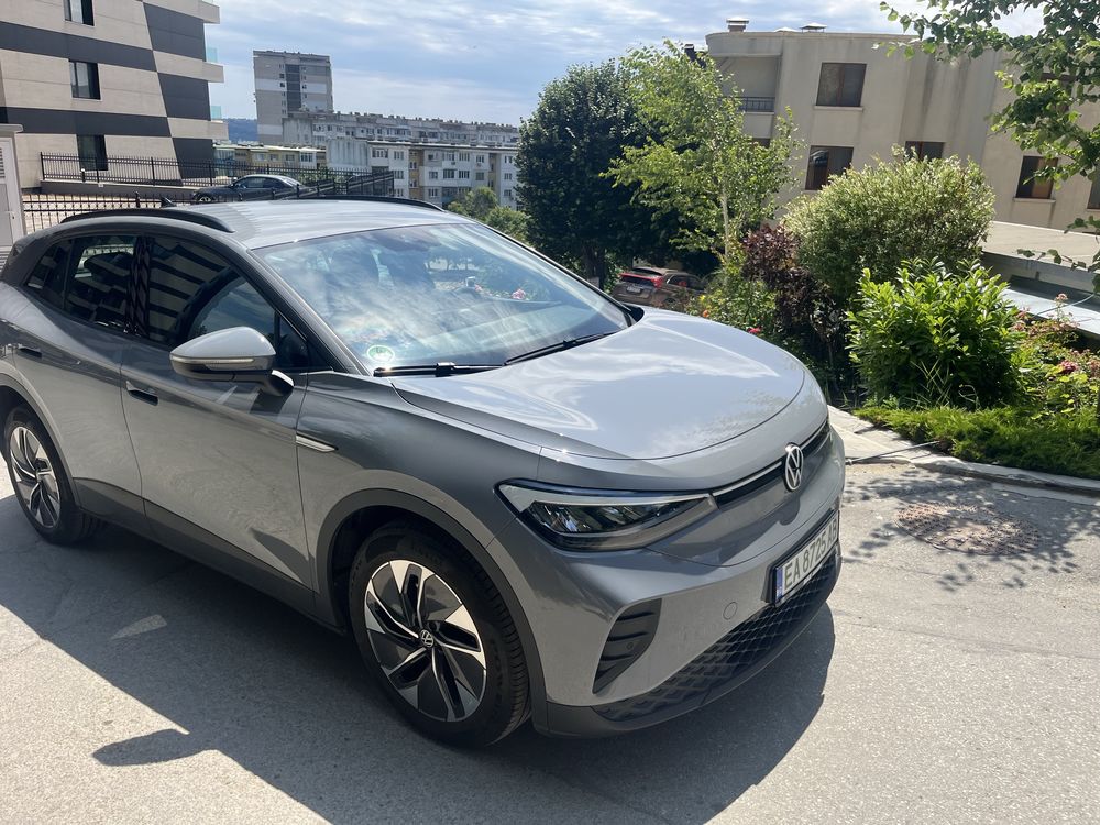 VW ID4 Pure Performance ,почти нов, без забележки