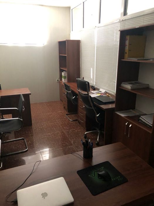 Продажа офис в центре города цокольный этаж