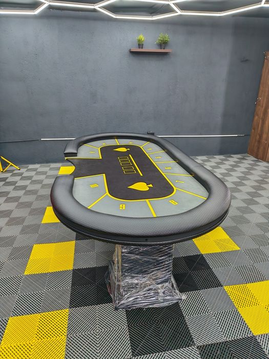 Masa profesionala de poker PE STOC