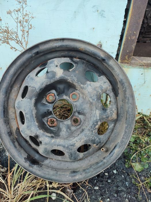 Диски ВАЗ-R13 Ниссан-R14 Пассат Б3/4 Митсубиси R14