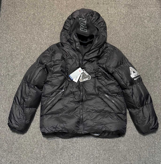 Продам пуховик Palace. Размеры M,L