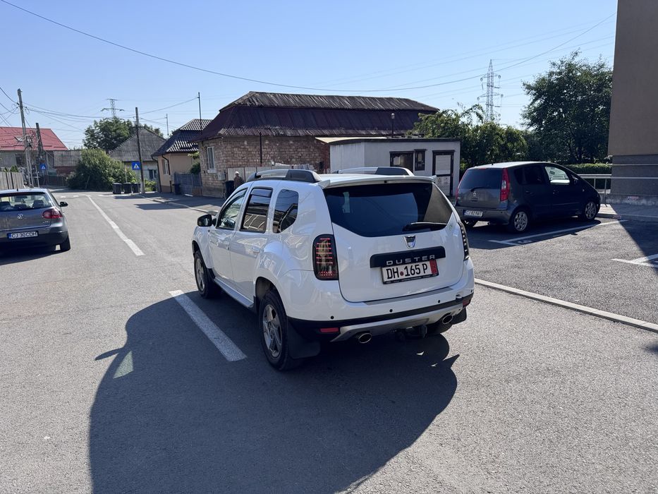 Vând Dacia Duster 4x4 1.5 dci