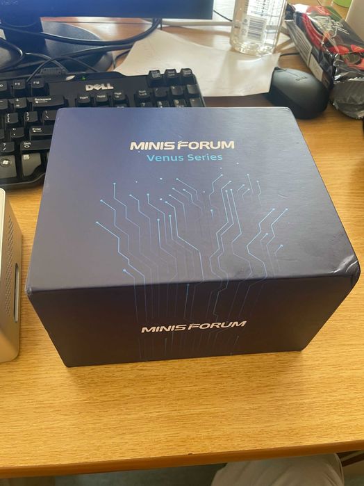 Minisforum NPB5 mini-PC