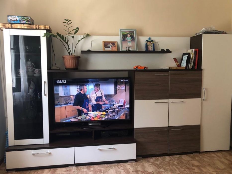 Стенка для гостиной комнаты. Б/у. 40000 тг.