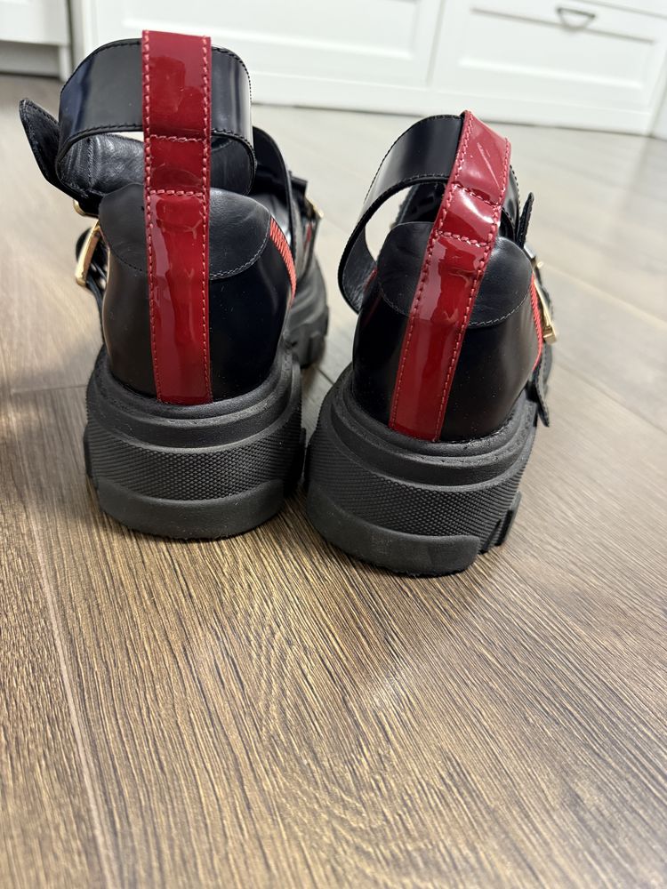 Pantofi musette marimea 38