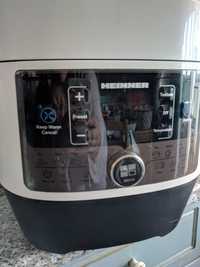 Multicooker cu gatire la presiune Heinner HPCK-6WH, 4.5 L, 14 programe