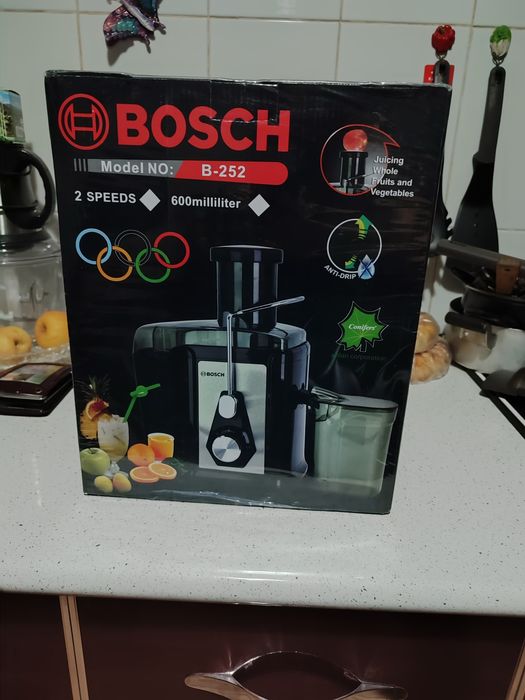 Соковыжималка новая Bosch