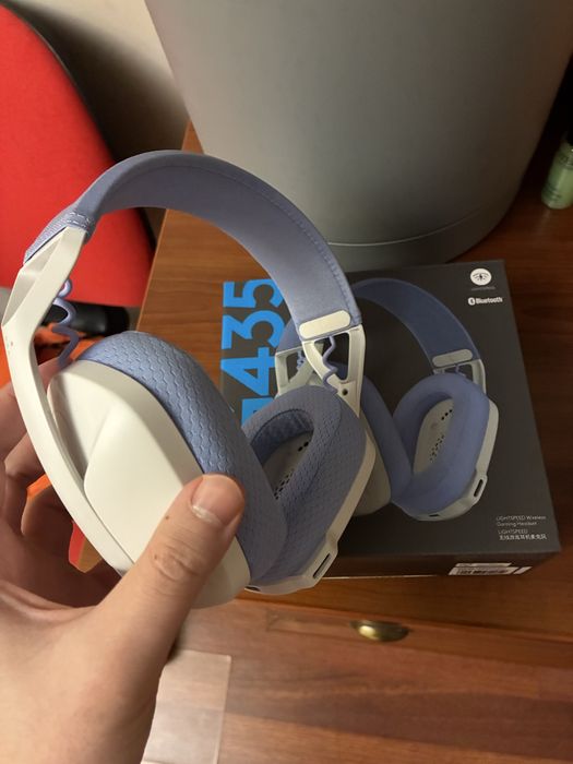 Наушники Logitech G435