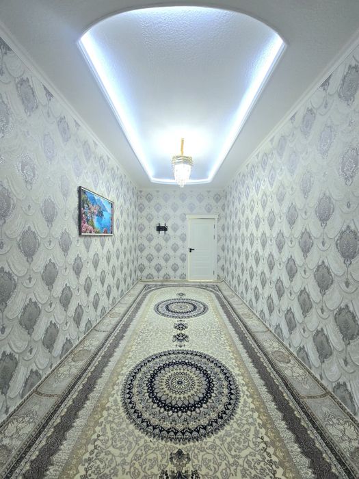 Продается 2 ком. Квартира на 3 этаже площадью 72 кв.м. По ул. Рудаки