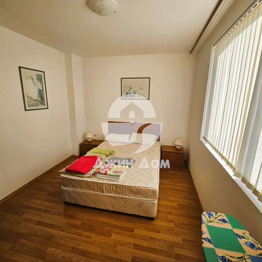 Продава се Двустаен апартамент в к.к. Слънчев бряг - 62 кв.м за 1081 €/кв.м - Снимка #4