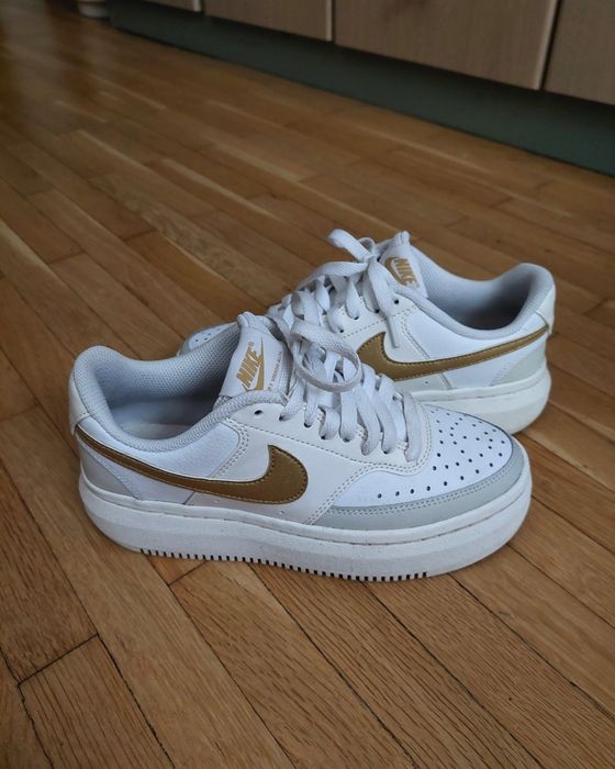 Кецове Nike Court Vision Alta, размер 36 / 36.5