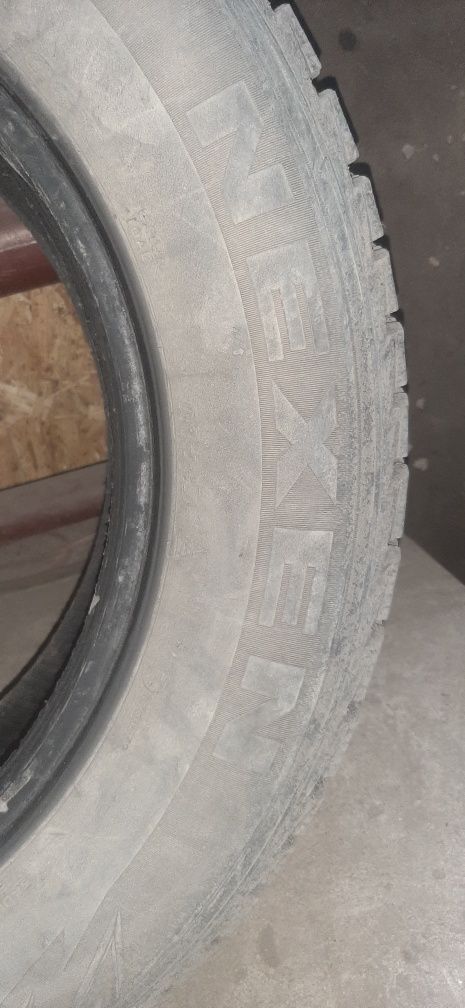 Резина NEXEN зимняя шипованная 225/65R17