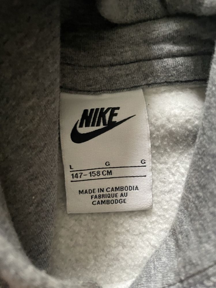 Hoodie Nike in conditie perfecta 147-158cm