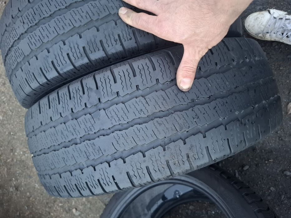 Vand 2 anvelope 225 65 16 C GTradial bune de iarna dot 2023