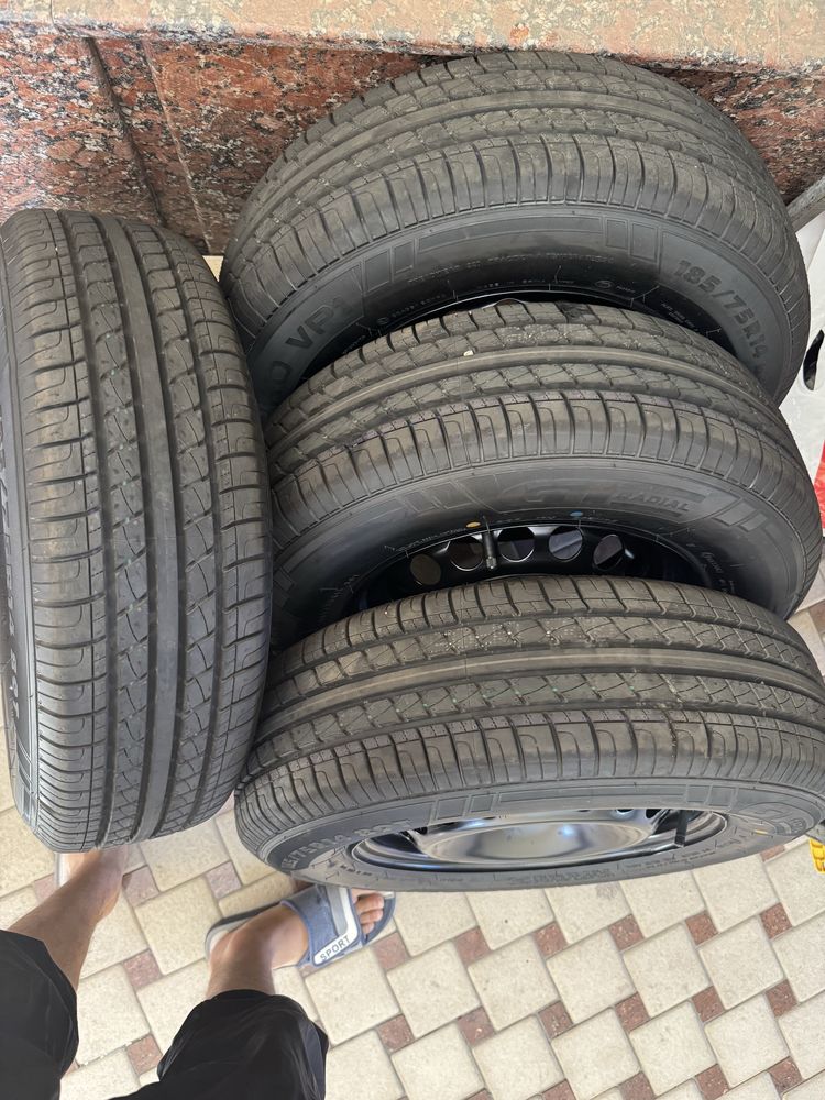Champiro VP1 185/75R14 Diska va balon komplekt