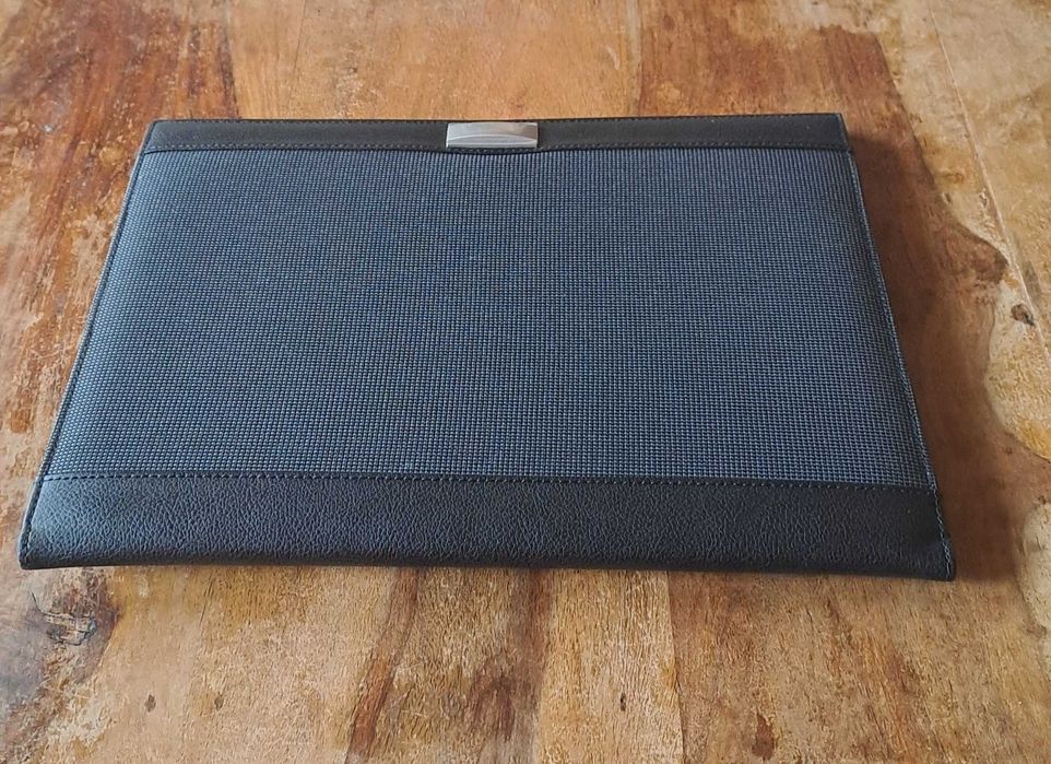 папка луксозна за документи черна Марксман Marksman Размер А4