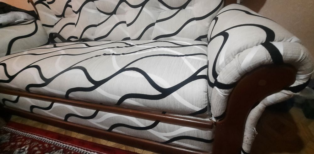 Диван одинарный хороший