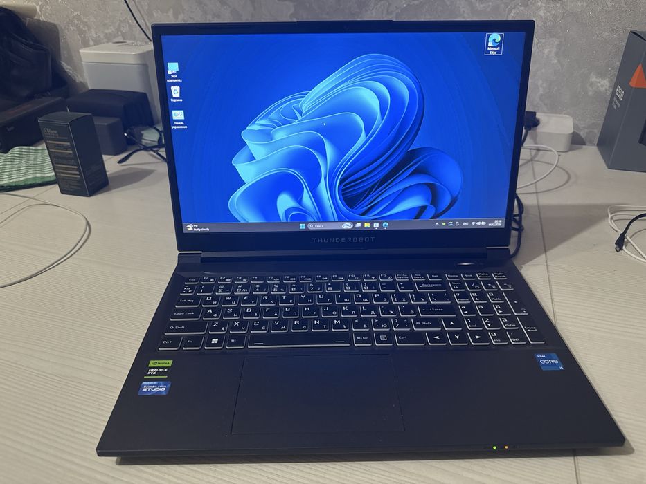 Ноутбук Thunderobot 911s