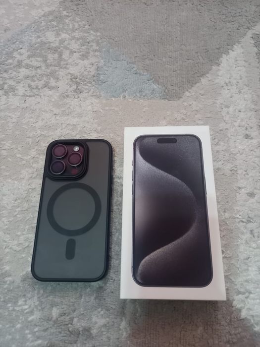 IPhone 15 Pro цвет черный