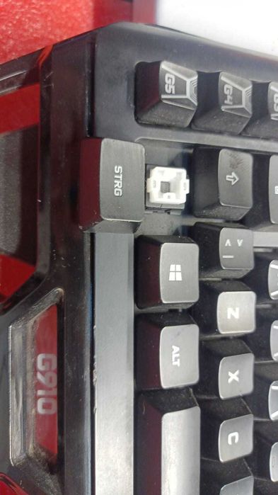 Tastatura gaming logitech G 910 Orion spectrum  cu probleme