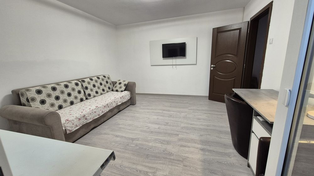 Apartament 2 camere, decomandat, recent renovat, Balcescu