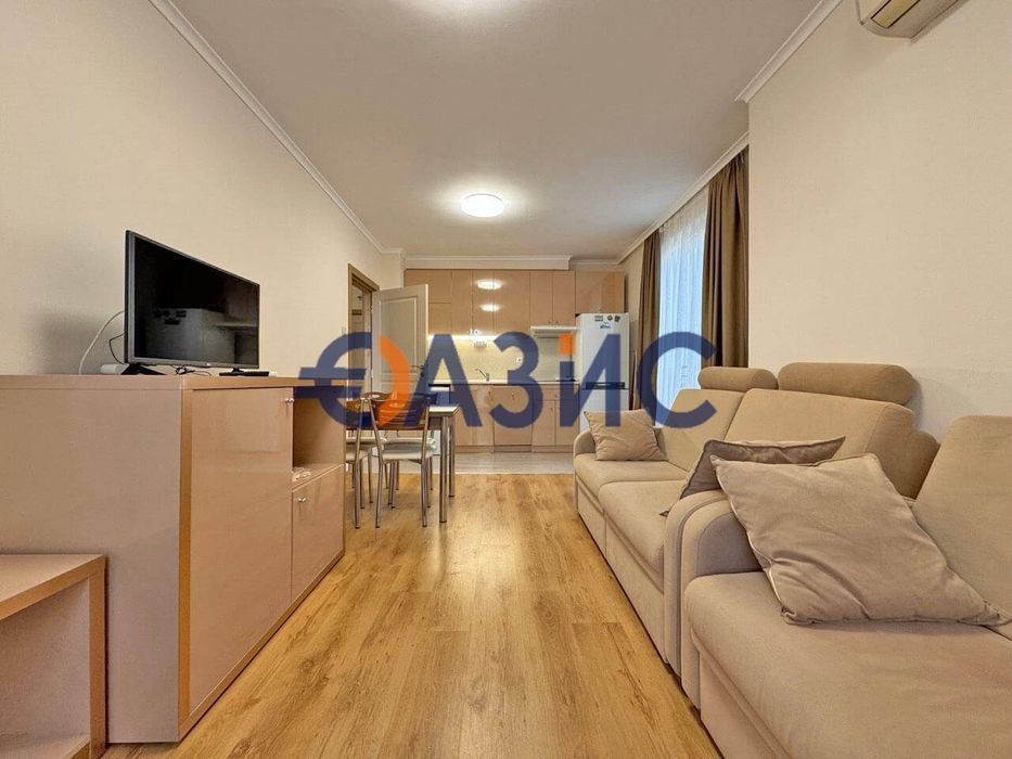Продава се Тристаен апартамент в к.к. Слънчев бряг - 79 кв.м за 1266 €/кв.м - Снимка #2
