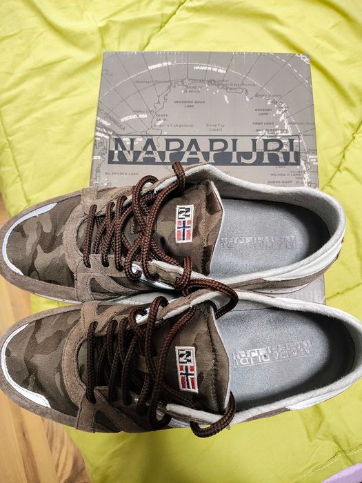 Napapirijri.Нови лятно маратонки