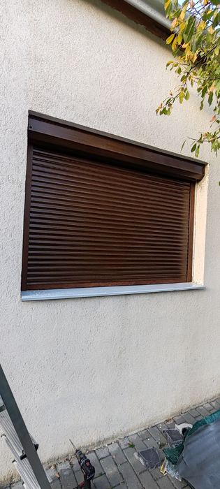 Termopane și Rulouri Exterioare